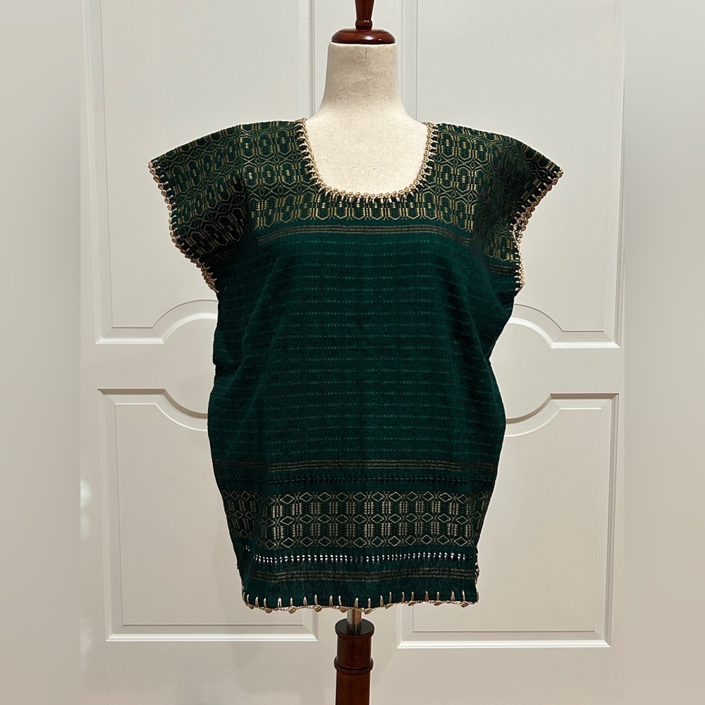 Treadle Loom blouse Made in Oaxaca Mexico. Handmade top. Artisanal made.